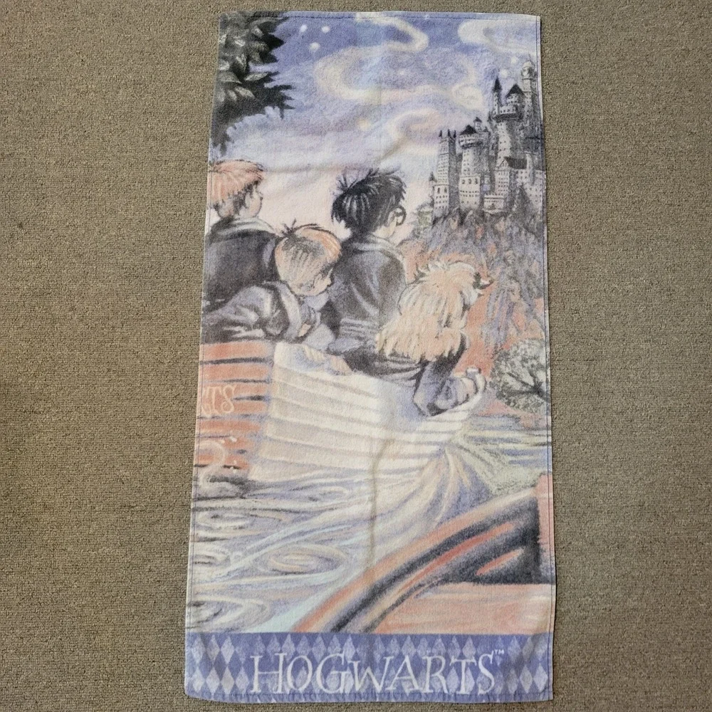 Vintage 2000 Harry Potter Going to Hogwarts‎ Beach Towel